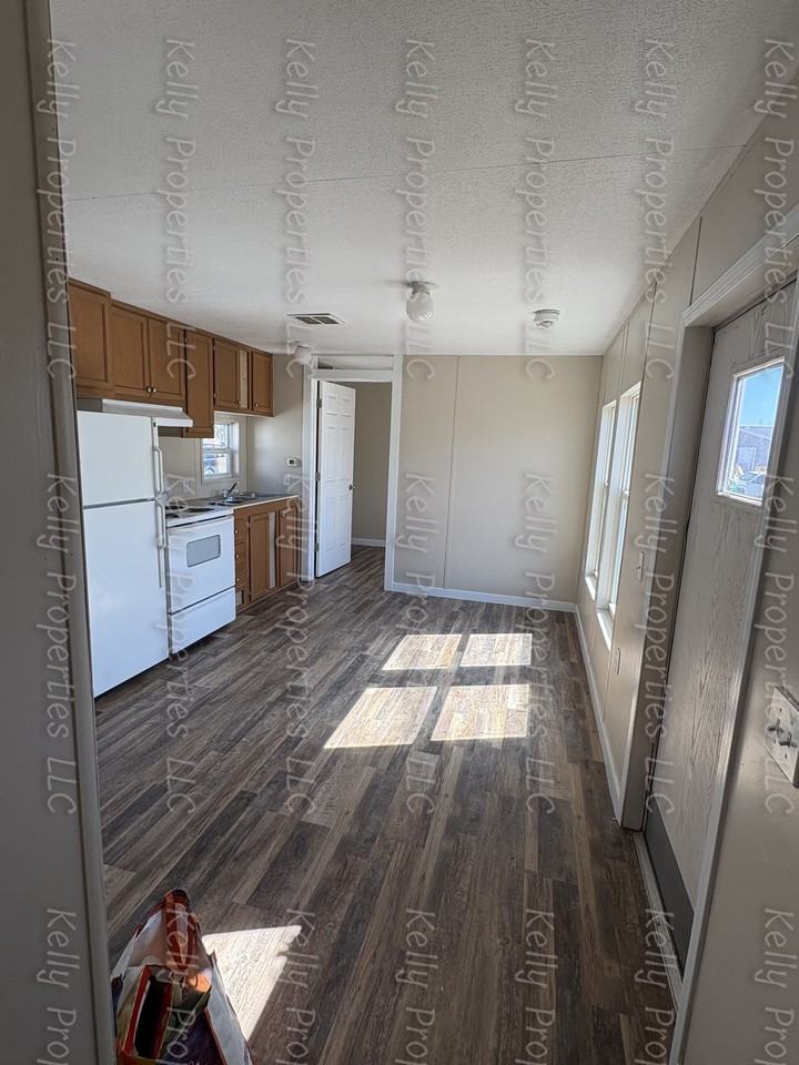 510 33rd Ave Nw - Photo 4 of 4