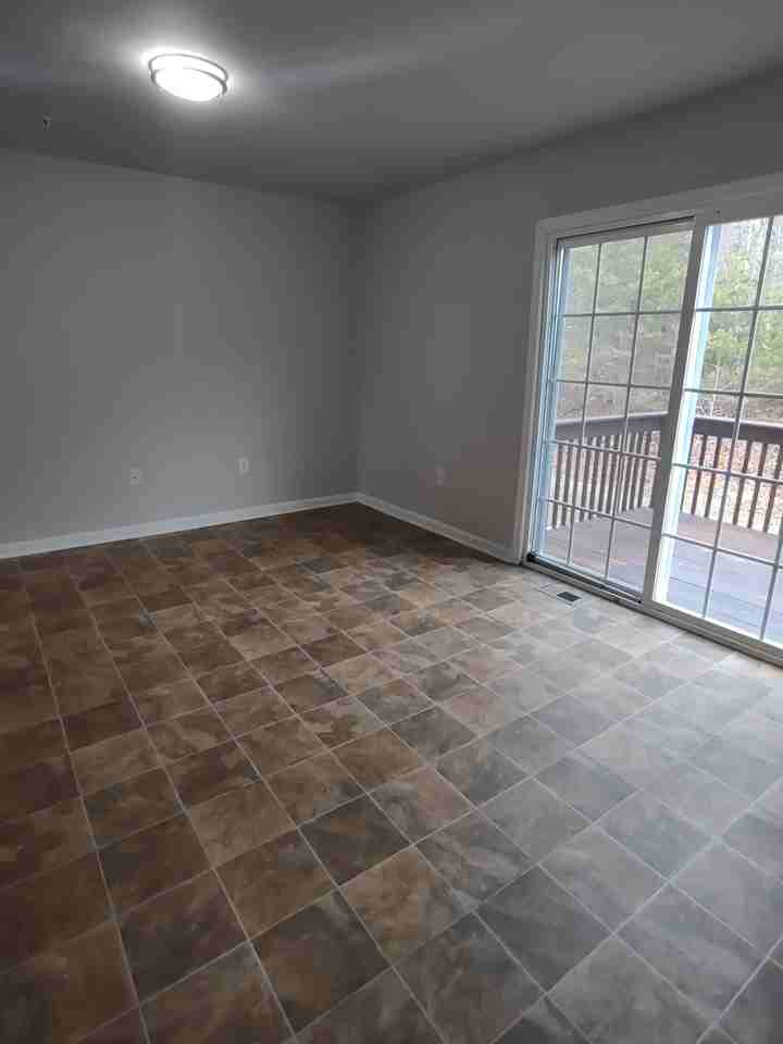 149 Ben Blvd - Photo 5 of 10