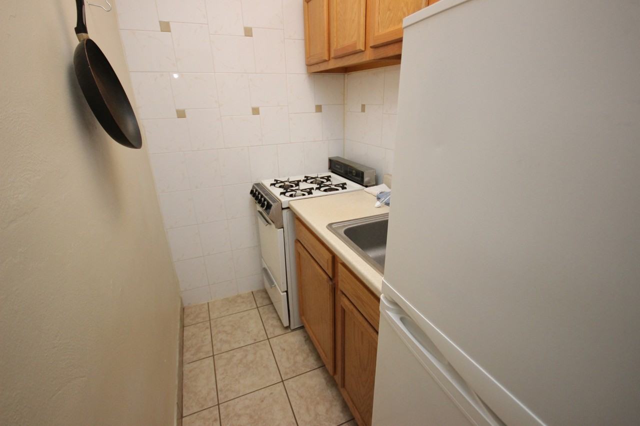 5533 ELLSWORTH AVENUEAPT 102 #102 - Photo 2 of 5