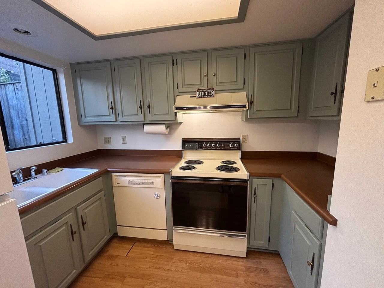 750 Chorro St #12 - Photo 5 of 14