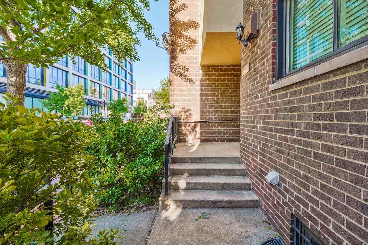 1339 Riggs St Nw #1 - Photo 3 of 41