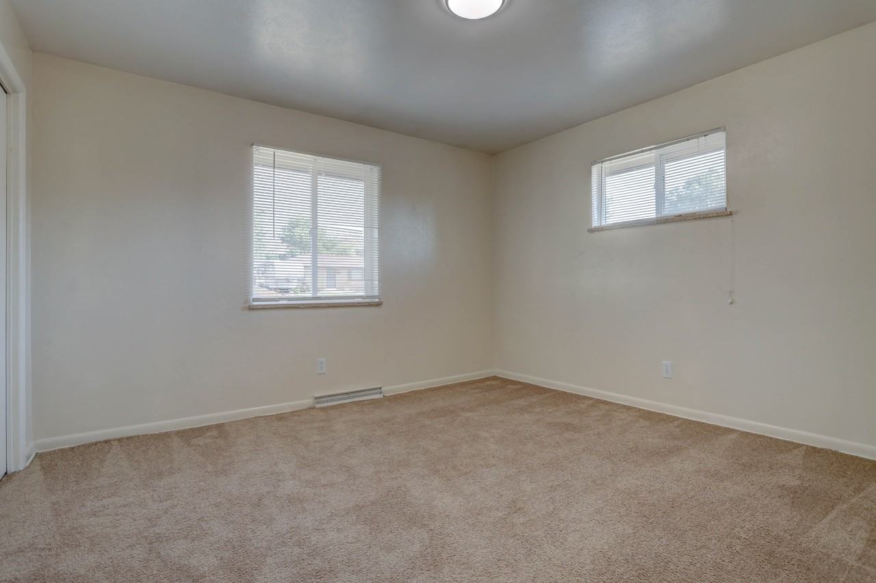 16280 W 14th Ave #1 - Photo 4 of 10