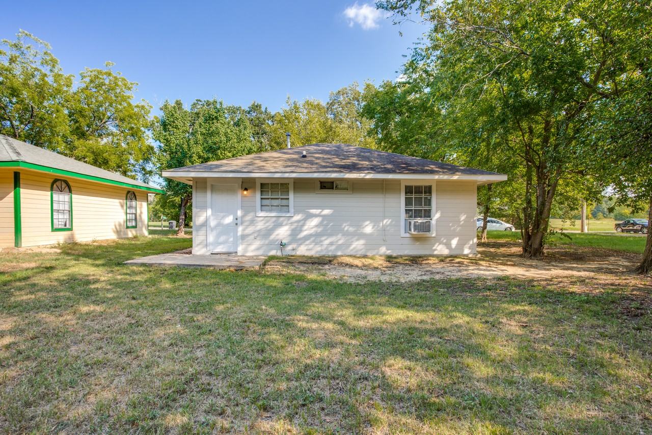 510 Frazier St #1 - Photo 3 of 13