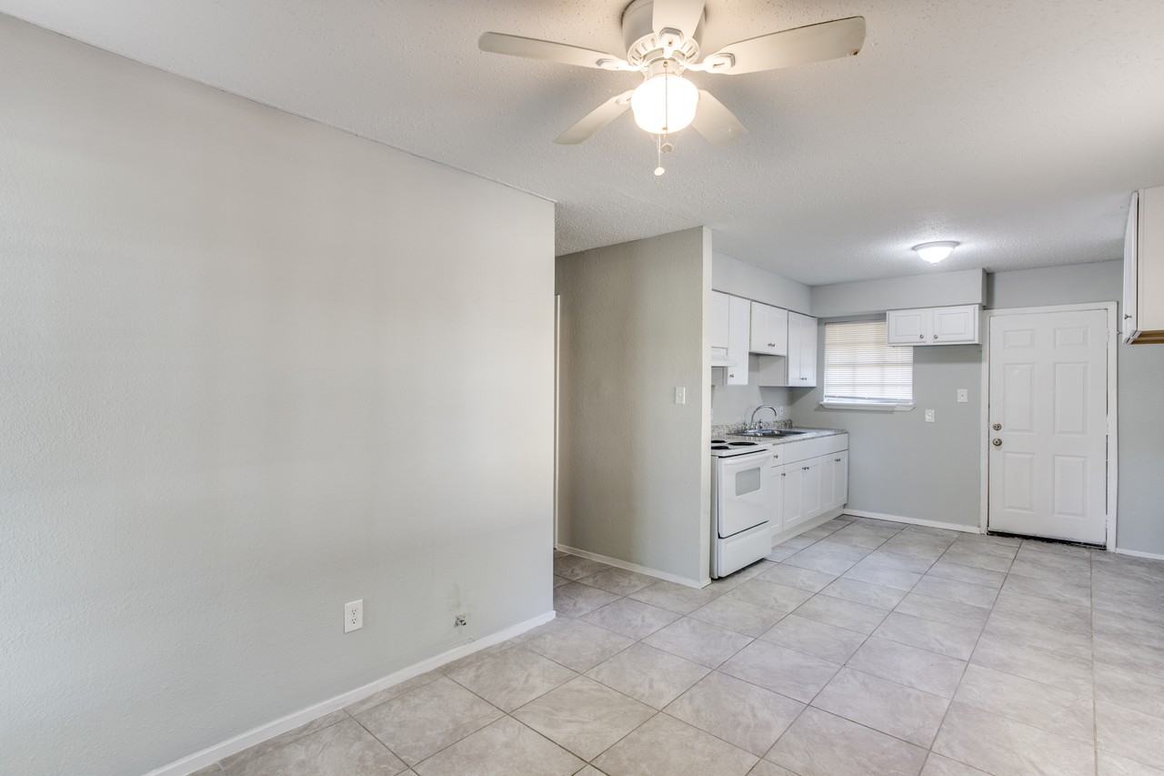 510 Frazier St #1 - Photo 6 of 13