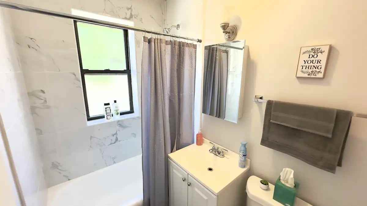 6441 N Hamilton Ave Apt 3g #3G - Photo 2 of 47