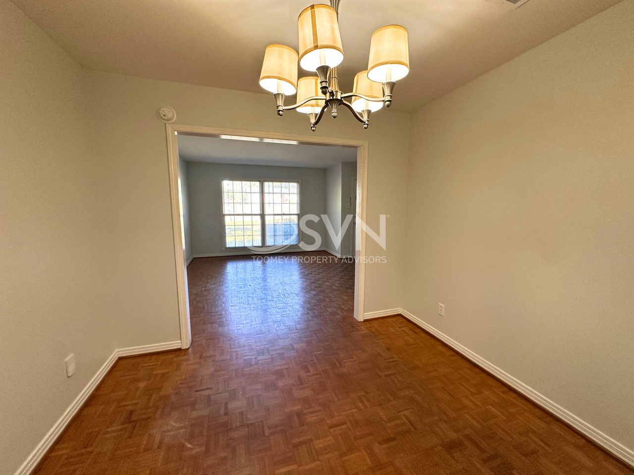 110 Windsor Dr - Photo 7 of 29