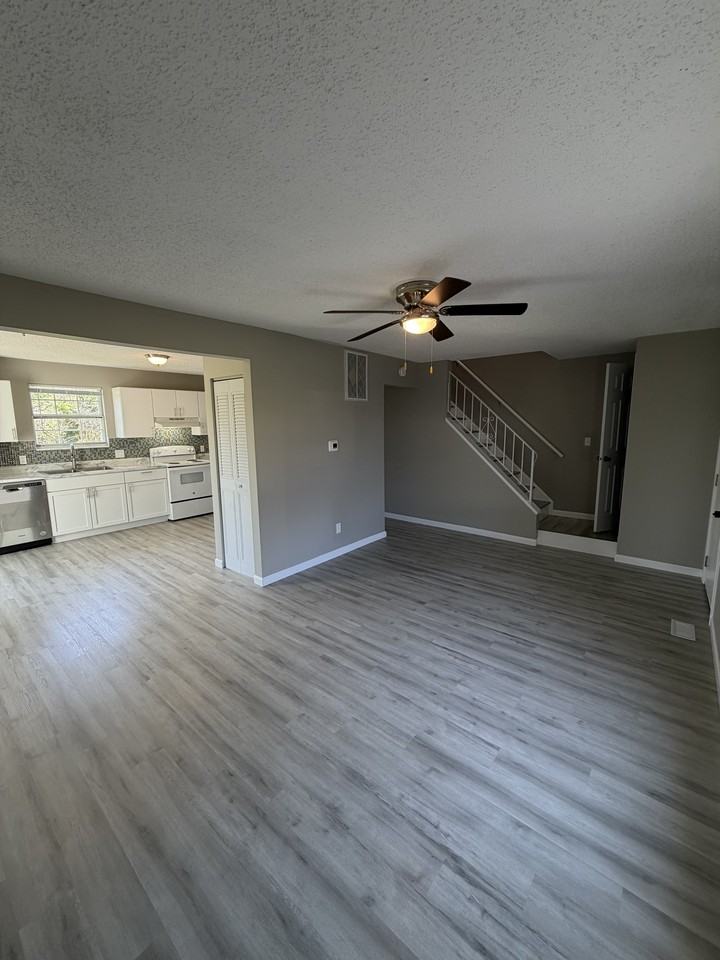 1909 E Florida Ave #A - Photo 3 of 21