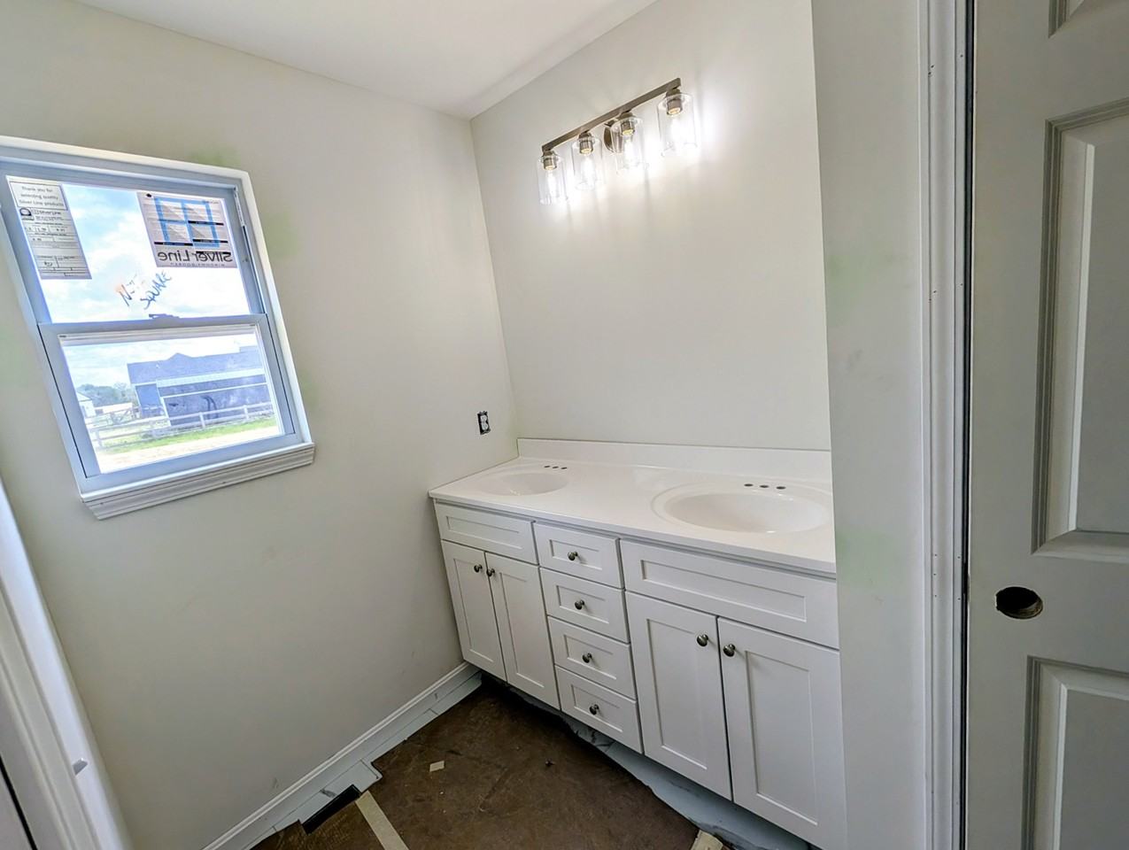 128 Kelly Dr #1 - Photo 6 of 10