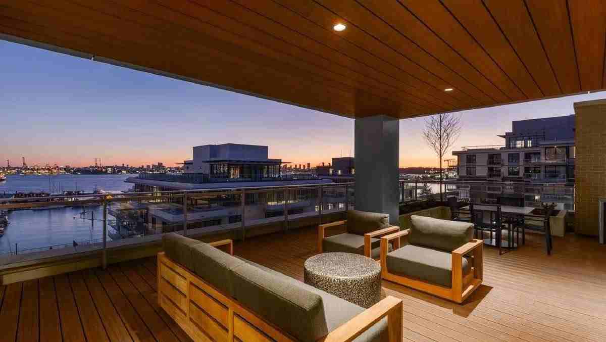 801 Harbourside Drive - 1 #1 - Photo 2 of 29