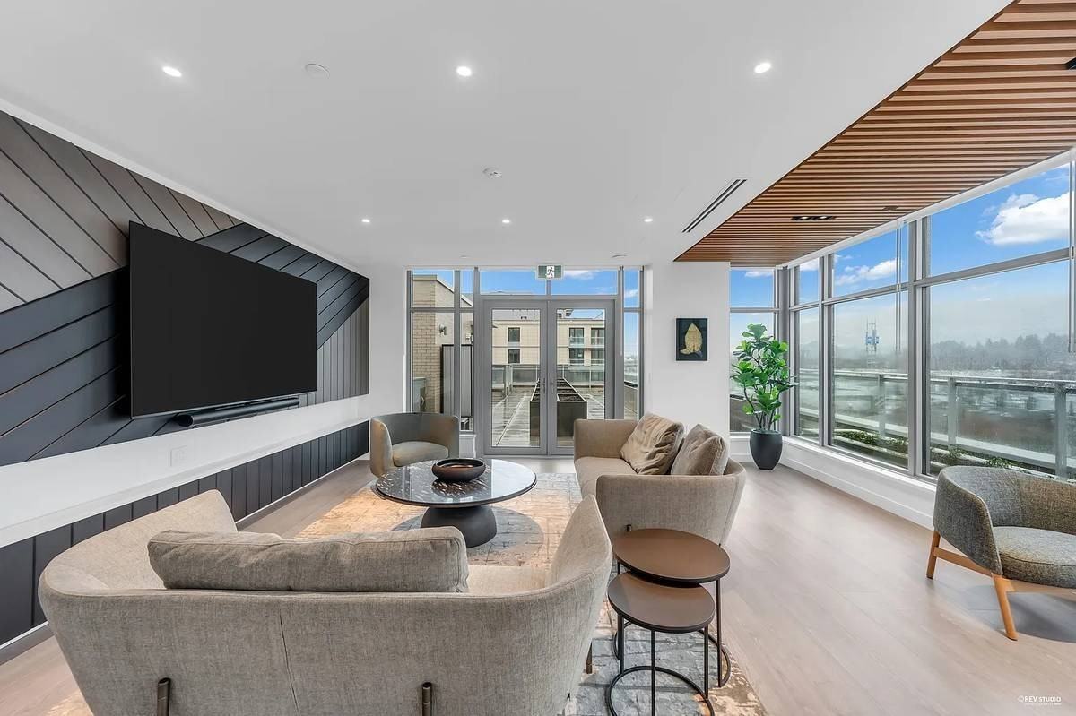 801 Harbourside Drive - 1 #1 - Photo 4 of 29