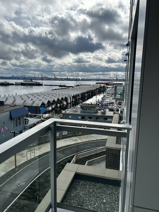 801 Harbourside Drive - 1 #1 - Photo 5 of 29