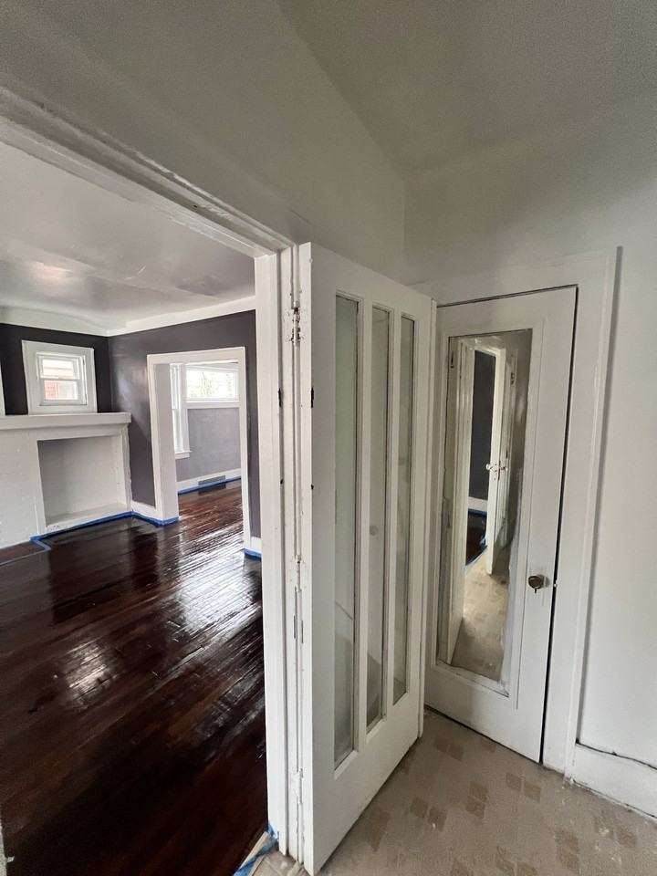 3259 W Philadelphia St #1 - Photo 2 of 21