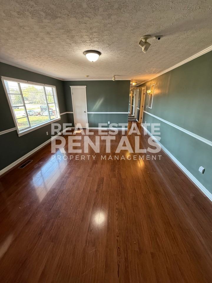 688 Sutton Bridge Rd #1 - Photo 3 of 13