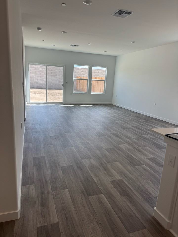 8105 Wandesford Dr #1 - Photo 3 of 11