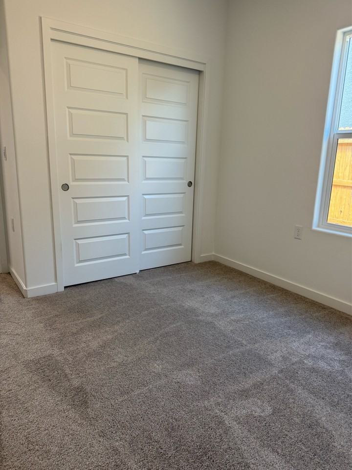 8105 Wandesford Dr #1 - Photo 5 of 11