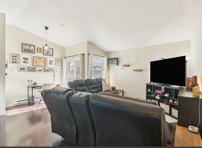 1374 Cunat Ct #2B - Photo 7 of 46