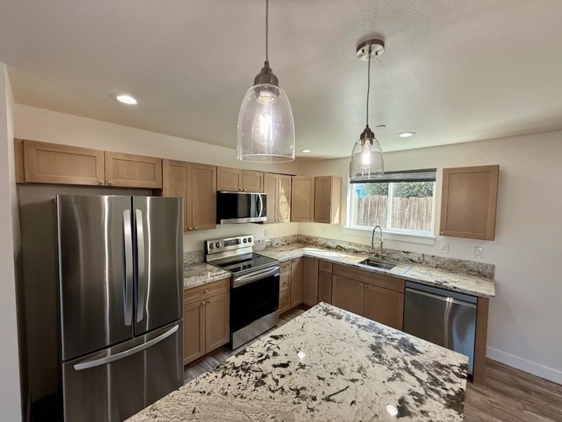 511 775 E Street - C #C - Photo 2 of 26