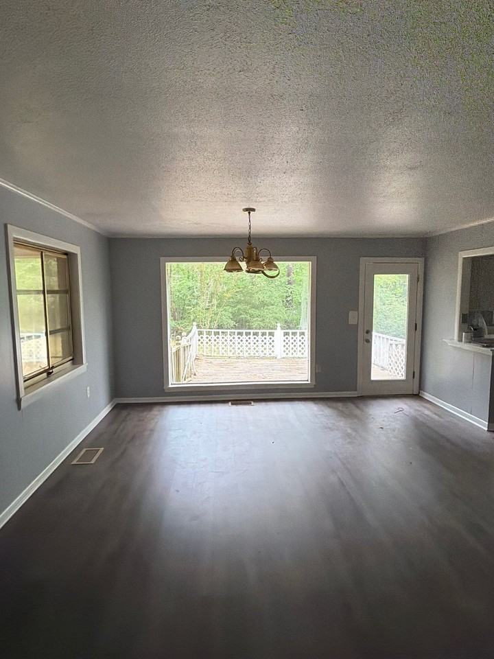 415 Sylvan Trl #1 - Photo 4 of 20