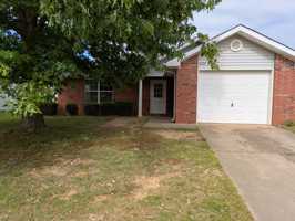featured image of 1420 Azalea Dr #1420A