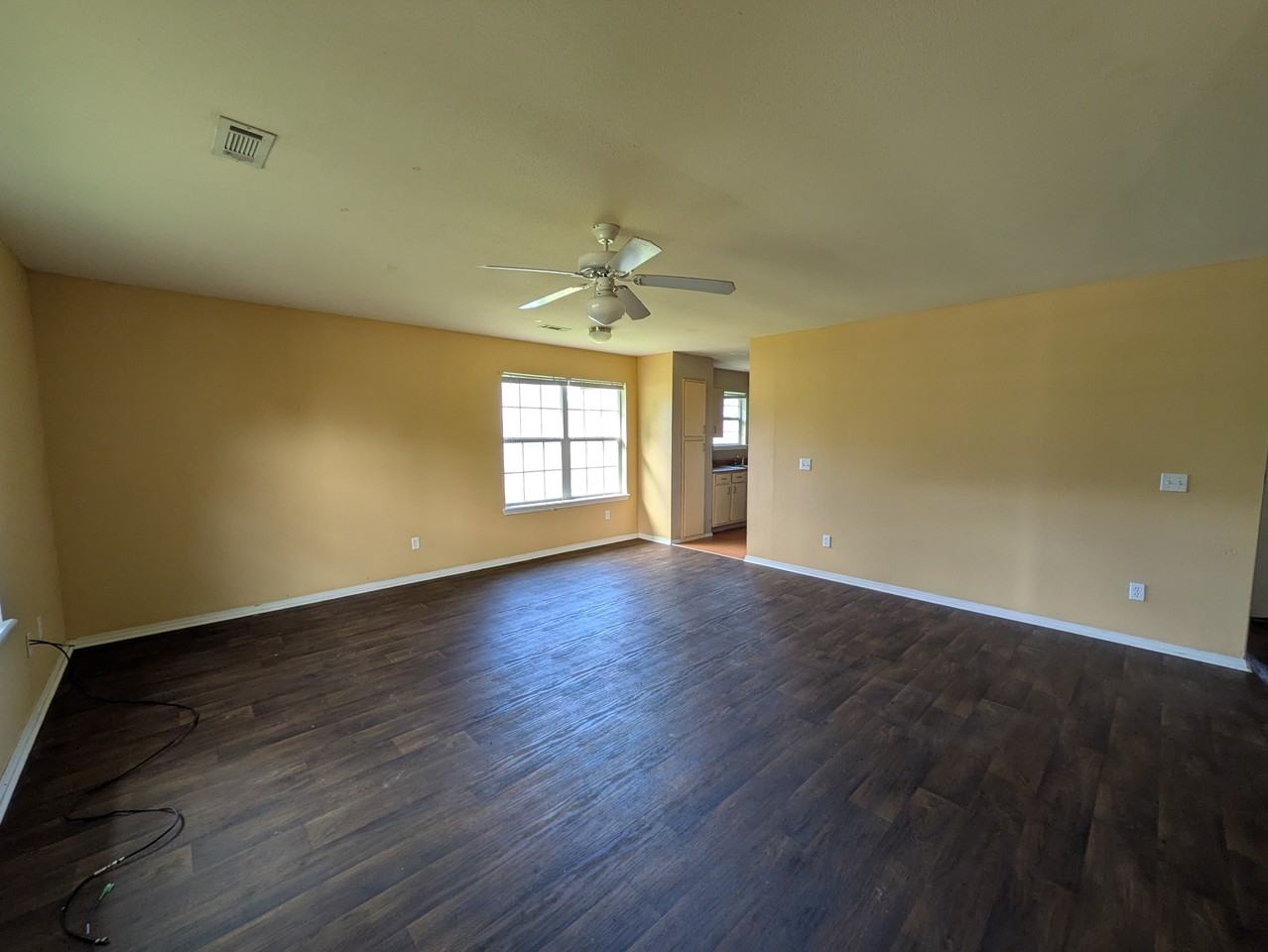 1420 Azalea Dr #1420A - Photo 2 of 10
