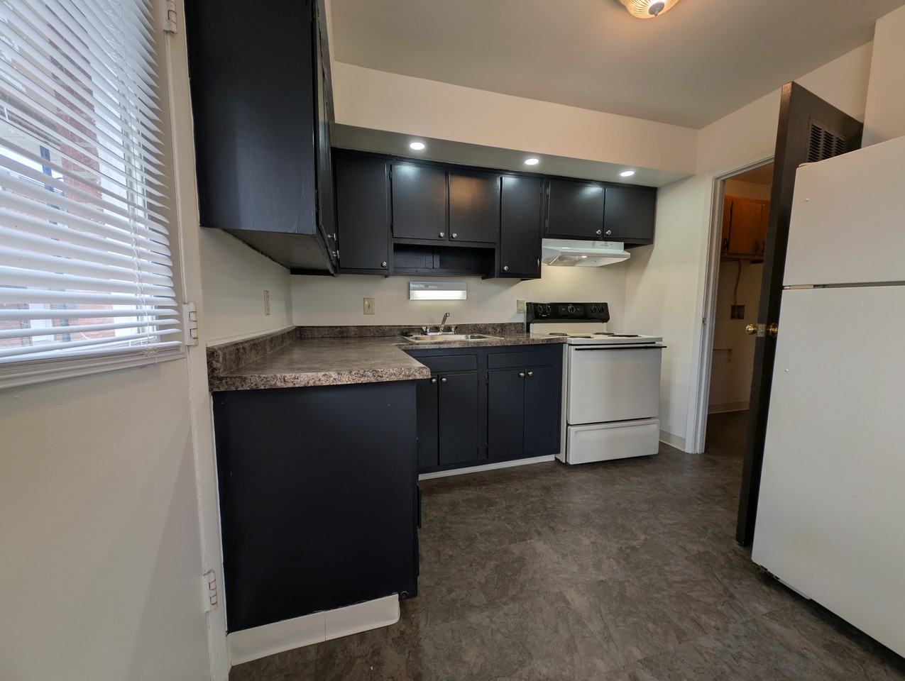 1193A Kelburn Rd #1193A - Photo 4 of 26