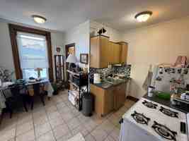 featured image of 318 E Seneca St #6