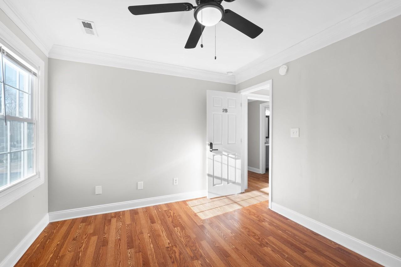 Blythwood Ln #2B - Photo 2 of 15