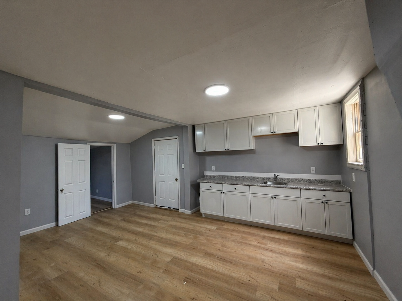 606-608 W North stUnit 606 #606 - Photo 2 of 10