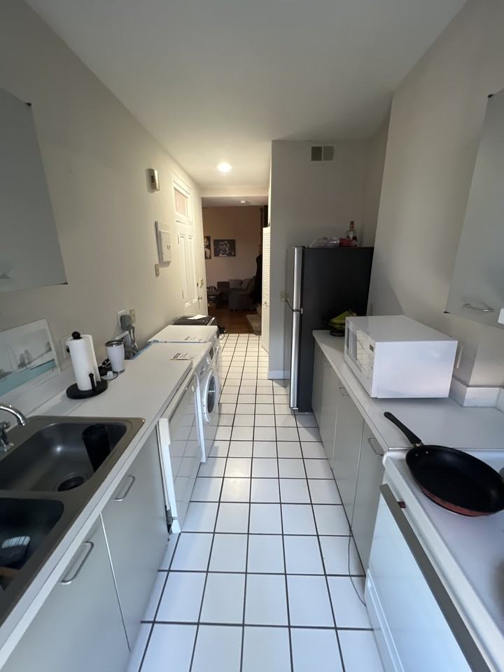 932 Russell Blvd #934A - Photo 2 of 16