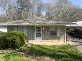 featured image of 436 Henry St #1