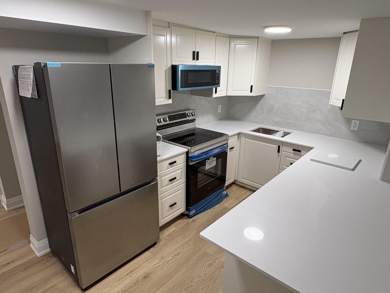 10 Marshall Street East - Photo 5 of 17