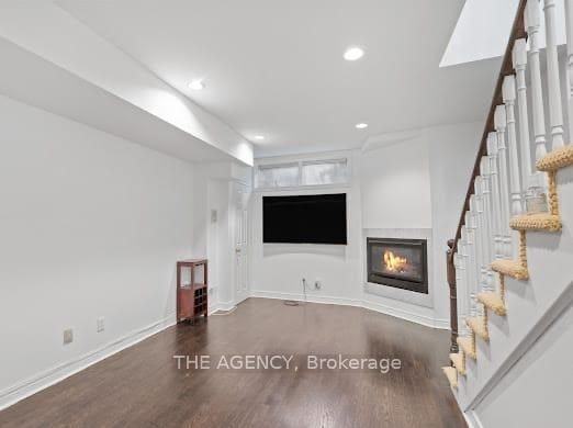 185 Lippincott Street - Photo 4 of 21