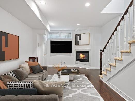 185 Lippincott Street - Photo 3 of 21