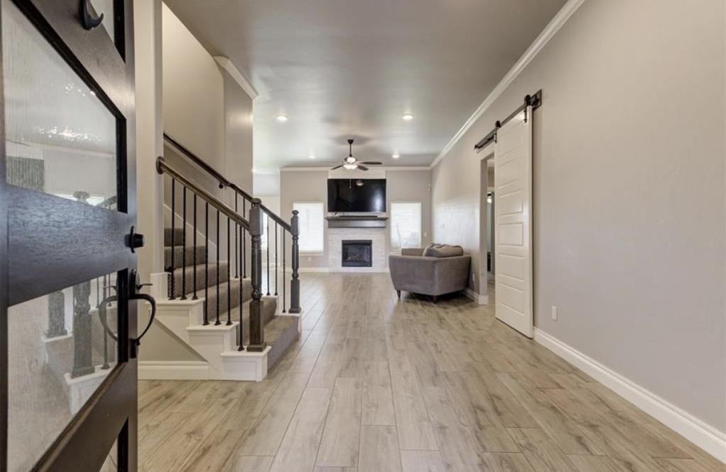 3024 Drake Crest Dr - Photo 4 of 43