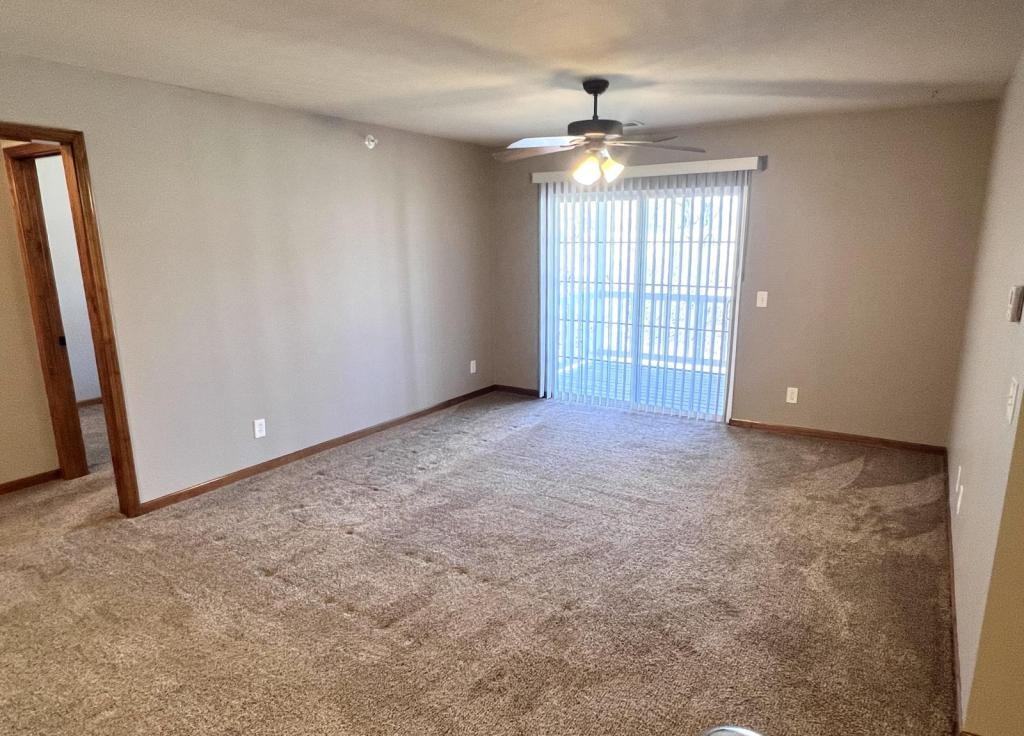 1301 Tracy Ave - Photo 6 of 13