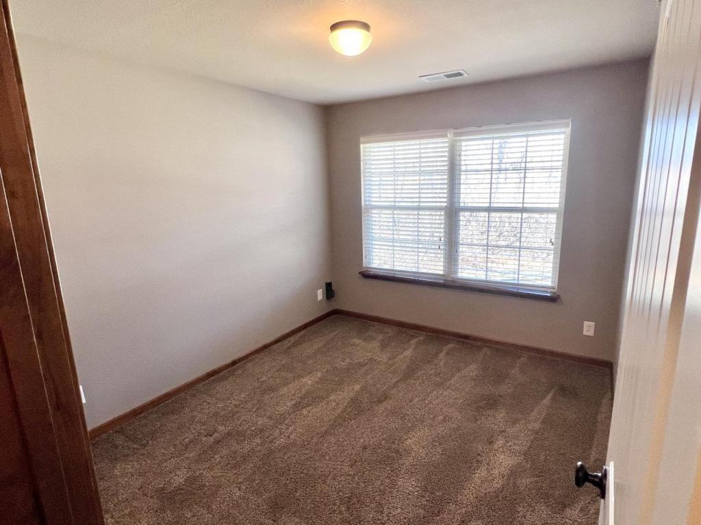 1301 Tracy Ave - Photo 7 of 13