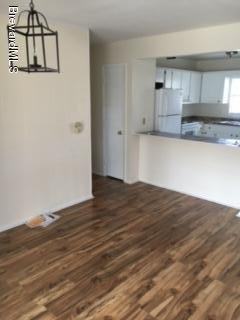 985 Alford St - Photo 6 of 7