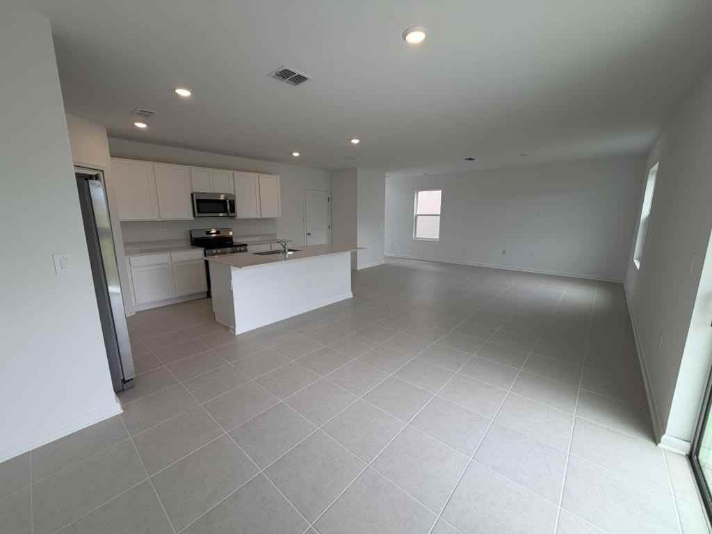 2510 Hallow Garden Rd - Photo 2 of 23