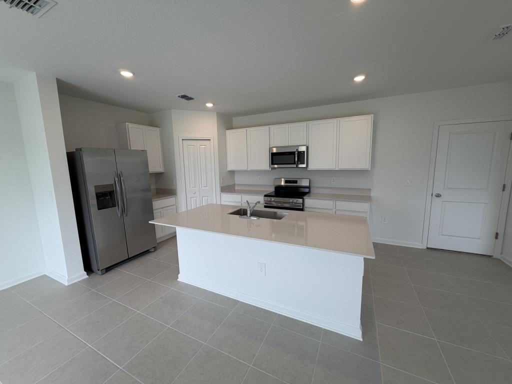 2510 Hallow Garden Rd - Photo 3 of 23