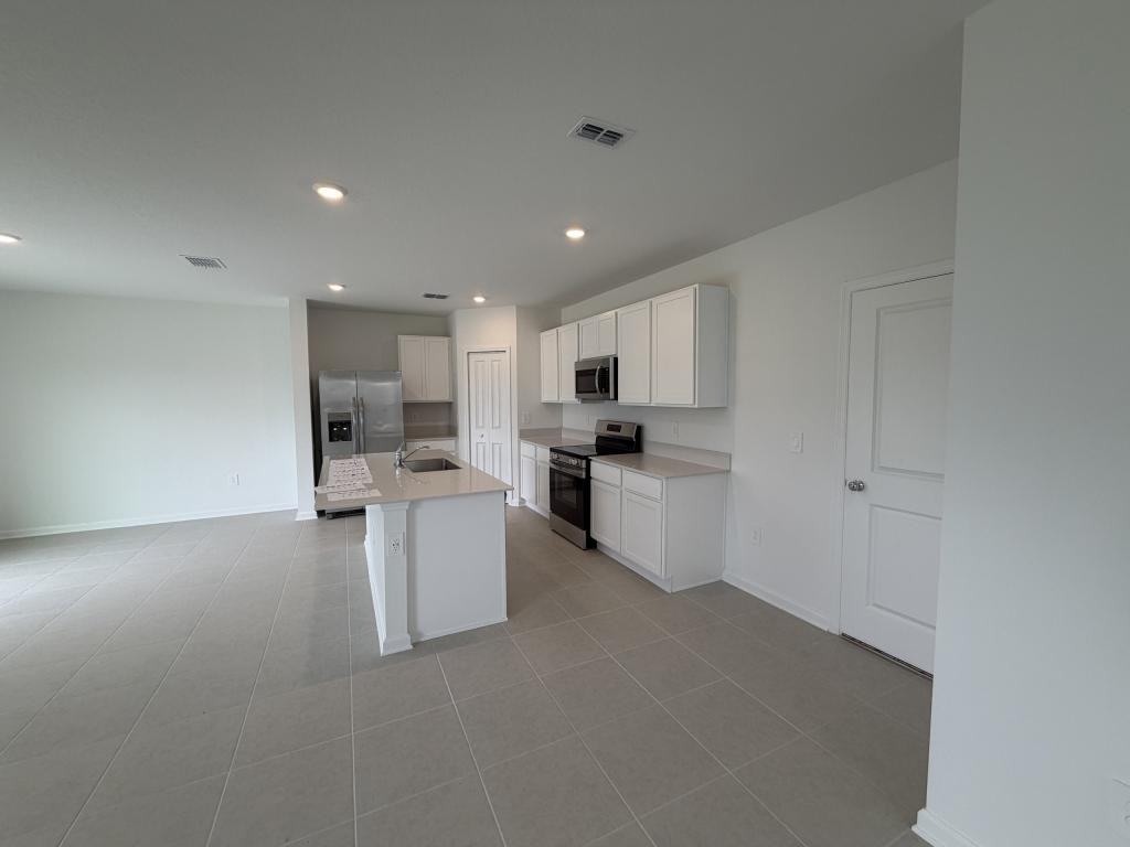 2510 Hallow Garden Rd - Photo 4 of 23