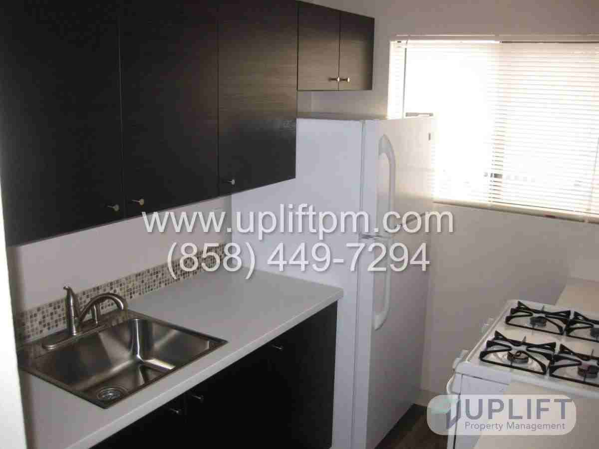 3239 Mission Blvd #8 - Photo 2 of 6