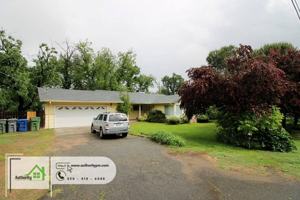 featured image of 2390 N Dr