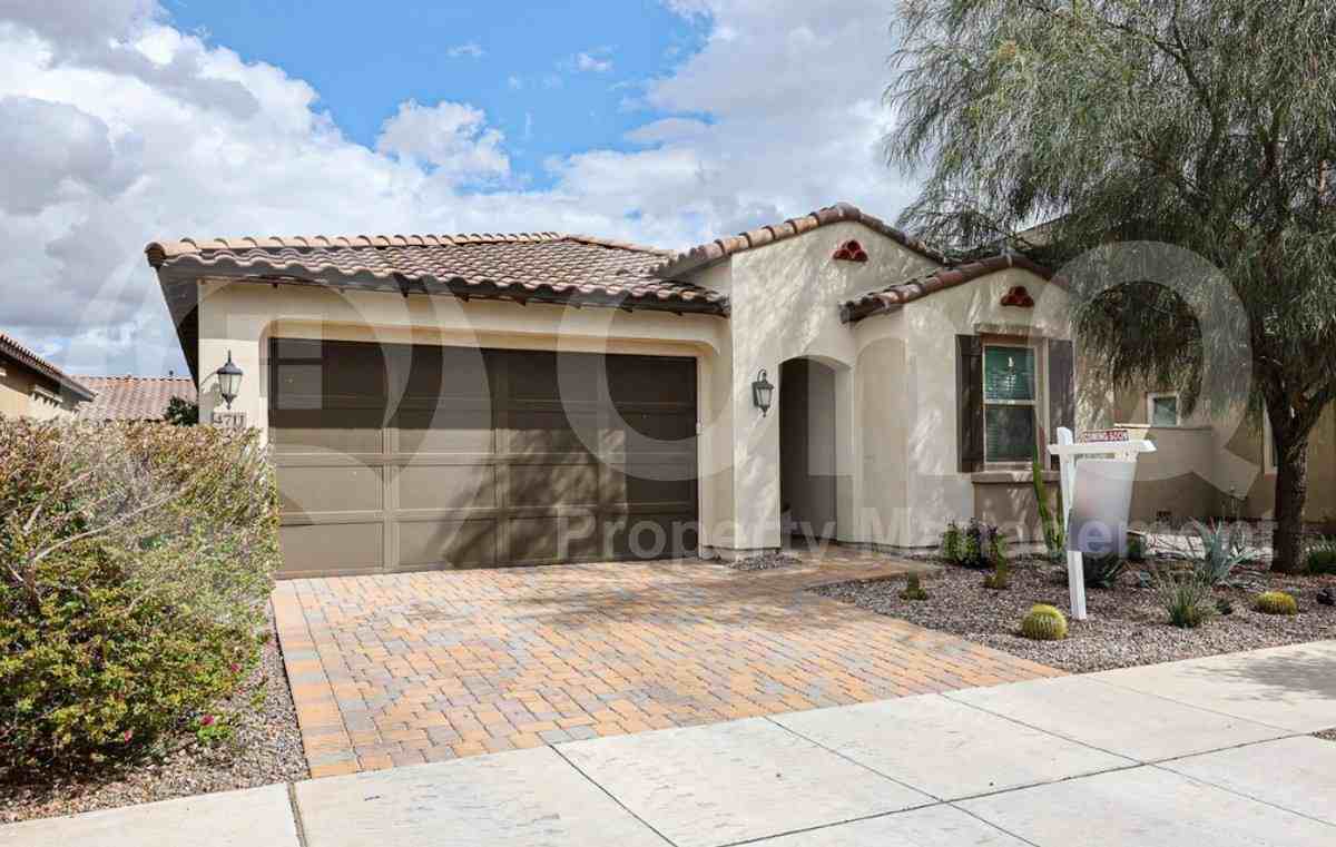 4711 S Avitus Ln - Photo 2 of 10