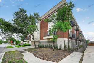 5618 Lindell Ave #6 - Photo 1 of 1