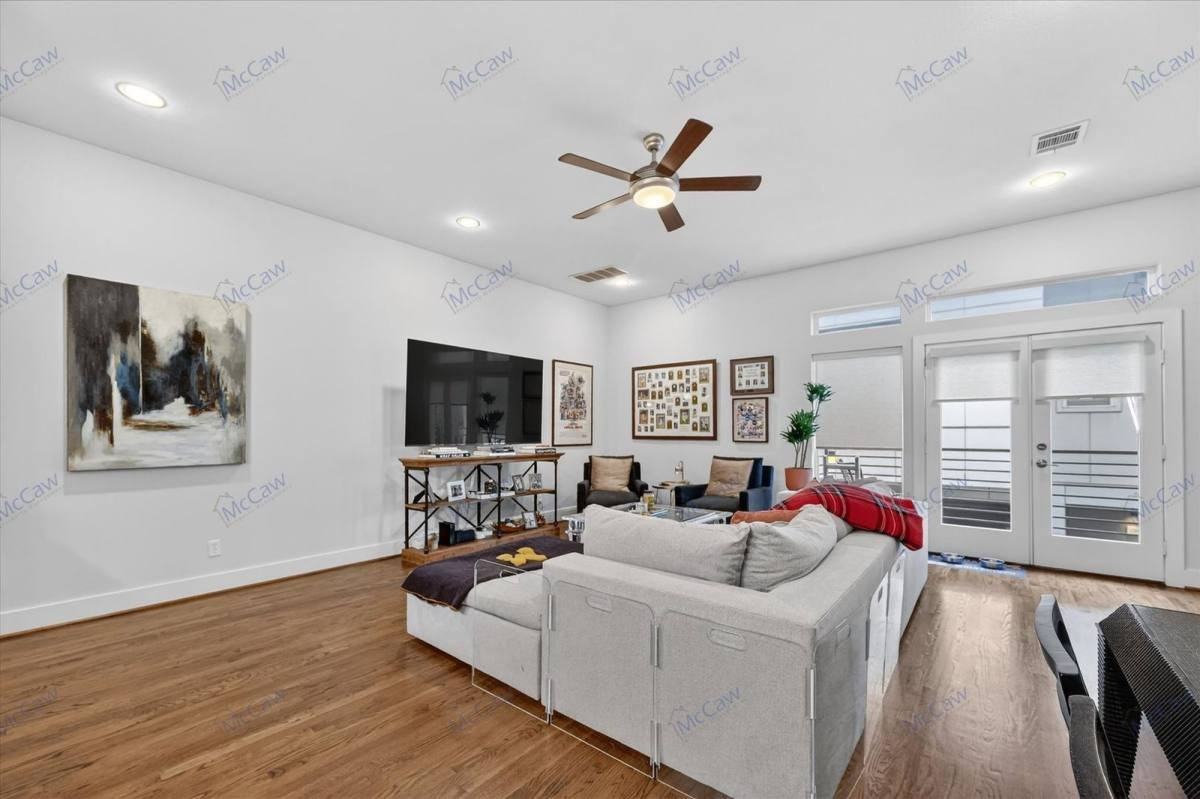 5618 Lindell Ave #6 - Photo 6 of 10