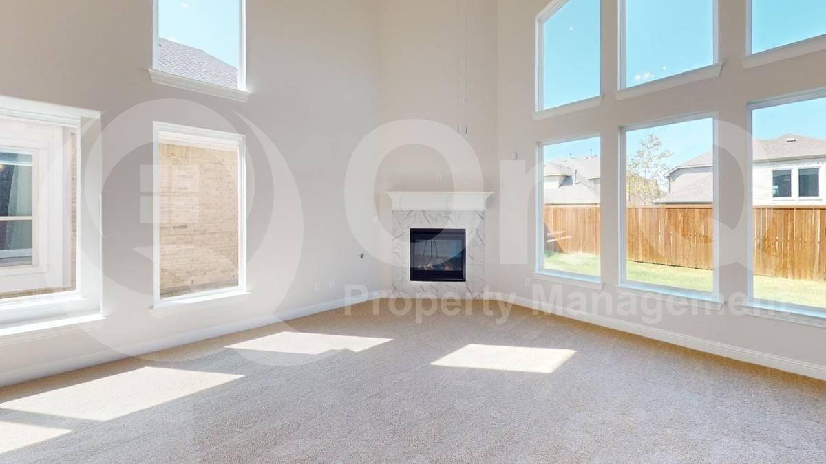 8407 Cornerstone Dr - Photo 6 of 10