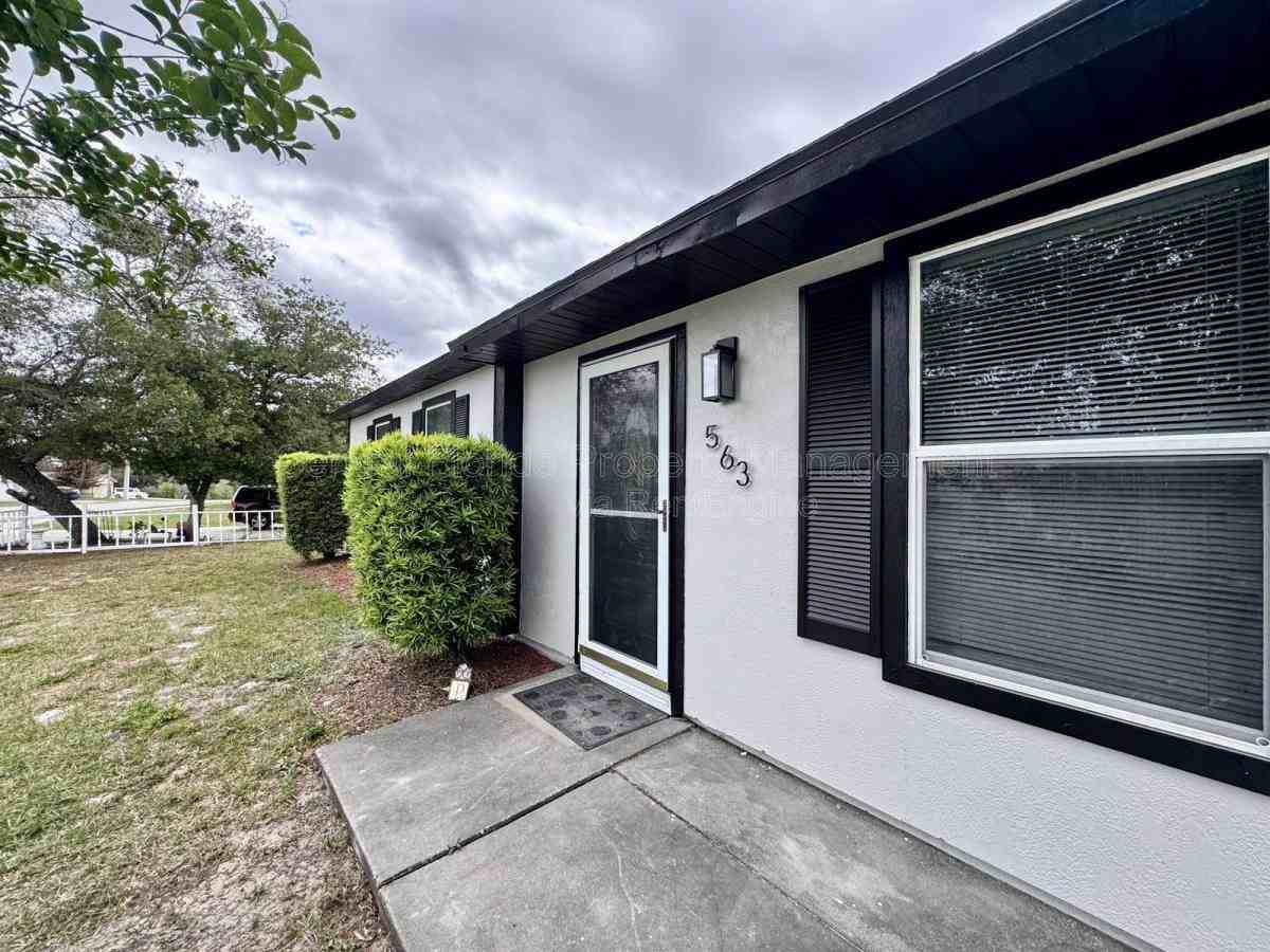 563 Fort Smith Blvd - Photo 3 of 10