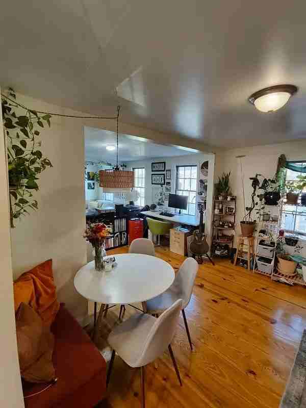 1009 Brown St ##2 - Photo 3 of 14