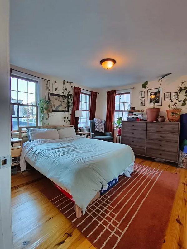 1009 Brown St ##2 - Photo 7 of 14