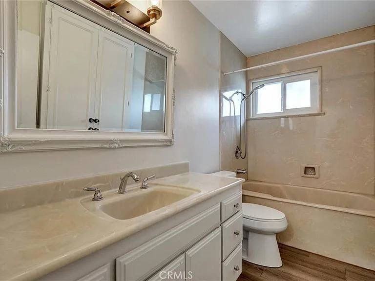 1652 Lance Dr - Photo 4 of 28